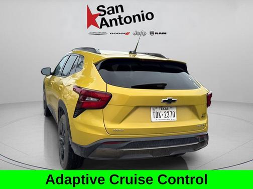 Nitro Yellow Metallic 2024 Chevrolet Trax FWD ACTIV