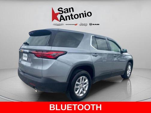 2024 Chevrolet Traverse LS