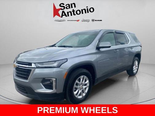 2024 Chevrolet Traverse LS
