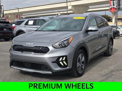 2022 Kia Niro Plug-In Hybrid EX Premium