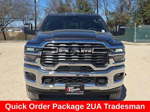 2026 RAM 2500 Tradesman Crew Cab 4x4 6'4' Box