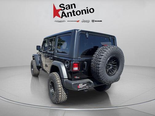 Black Clearcoat 2026 Jeep Wrangler Sport