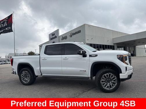 2024 GMC Sierra 1500 AT4