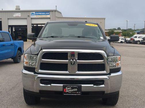 2018 RAM 2500 Tradesman Crew Cab 4x4 6'4' Box