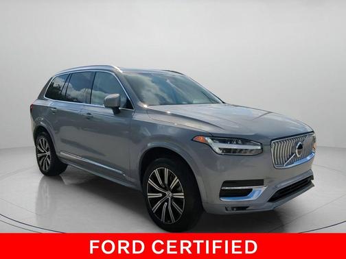 2025 Volvo XC90 B5 Core