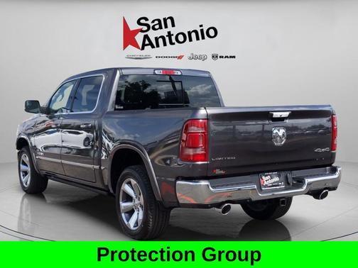 Granite Crystal Metallic Clearcoat 2021 RAM 1500 Limited