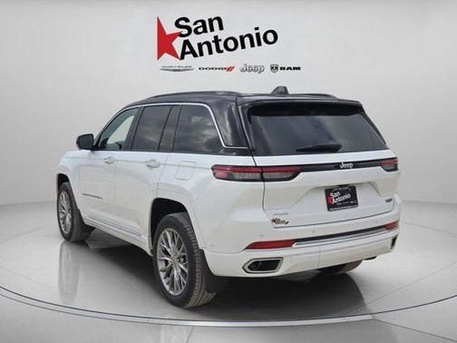 2025 Jeep Grand Cherokee Summit