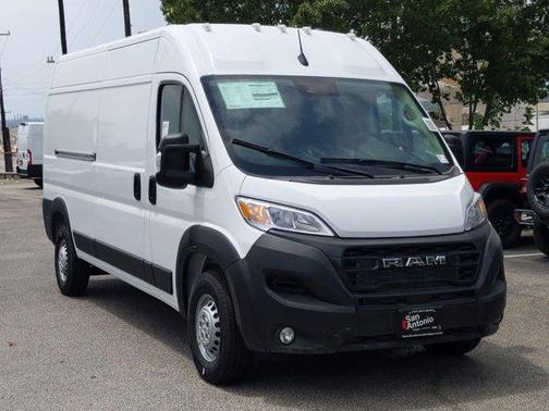 2025 RAM ProMaster 2500 Tradesman