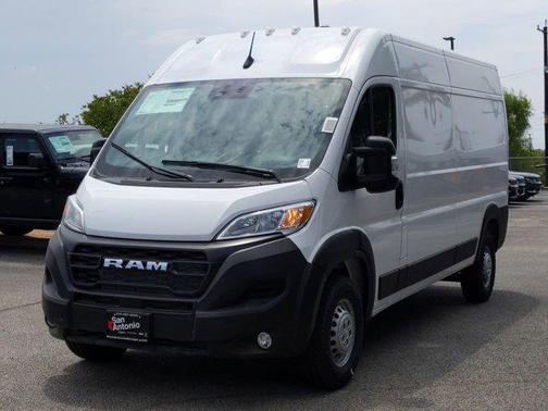 2025 RAM ProMaster 2500 Tradesman