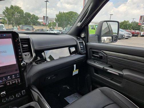 2025 RAM 2500 Limited Mega Cab 4x4 6'4' Box