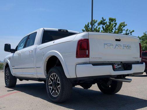 2025 RAM 2500 Limited Crew Cab 4x4 6'4' Box