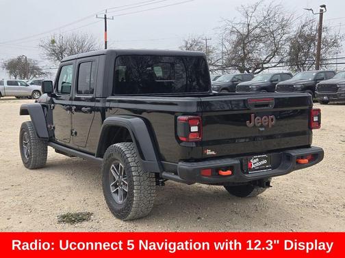 2026 Jeep Gladiator Mojave X 4x4