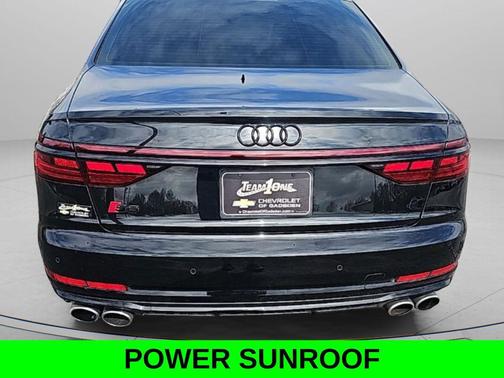 Mythos Black Metallic 2024 Audi S8 4.0T