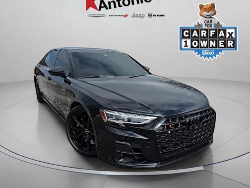Mythos Black Metallic 2024 Audi S8 4.0T