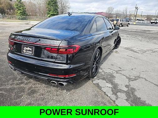 Mythos Black Metallic 2024 Audi S8 4.0T