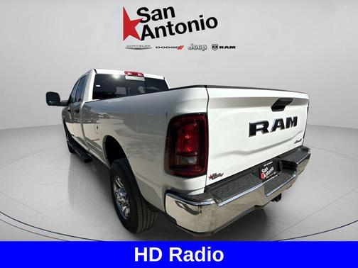 Bright White Clearcoat 2026 RAM 2500 Tradesman Crew Cab 4x4 8' Box