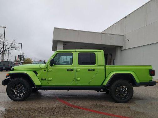 2025 Jeep Gladiator Nighthawk