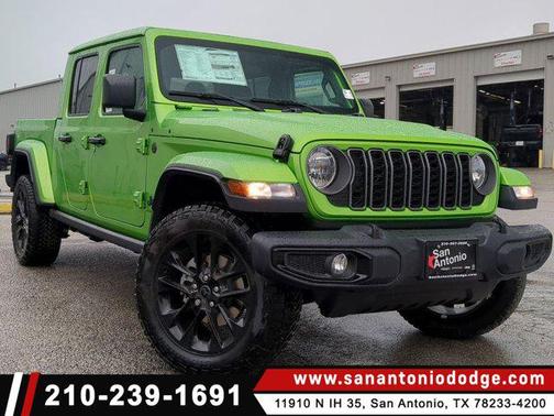 2025 Jeep Gladiator Nighthawk