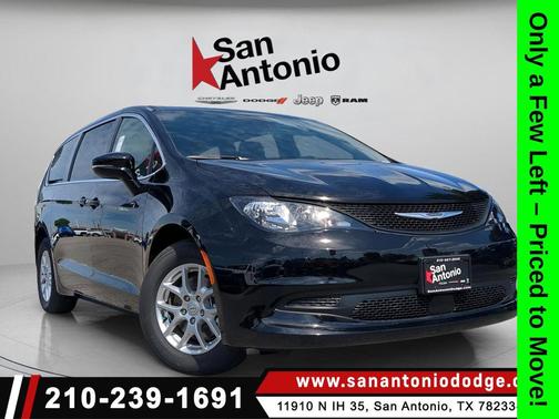 2025 Chrysler Voyager LX