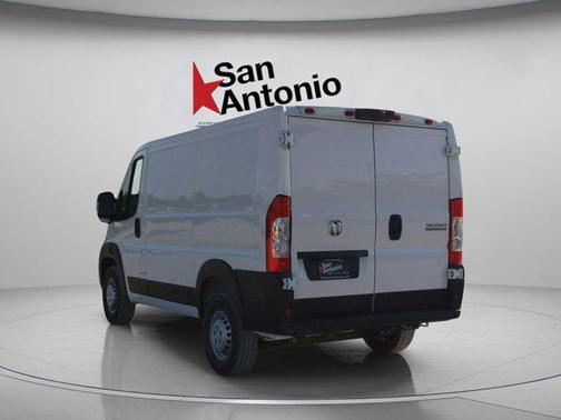 2026 RAM ProMaster 1500 Low Roof