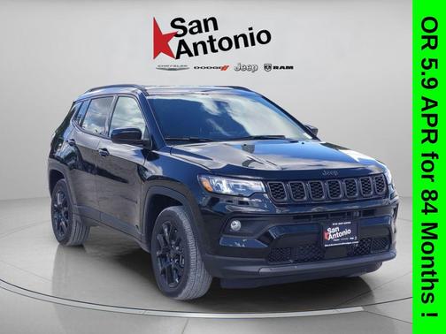 Diamond Black Crystal Pearlcoat 2026 Jeep Compass Latitude