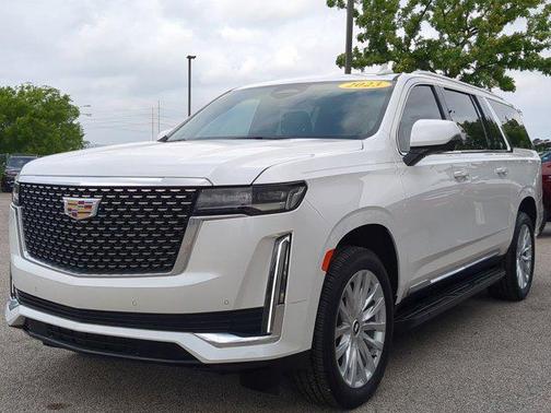 2023 Cadillac Escalade ESV Luxury