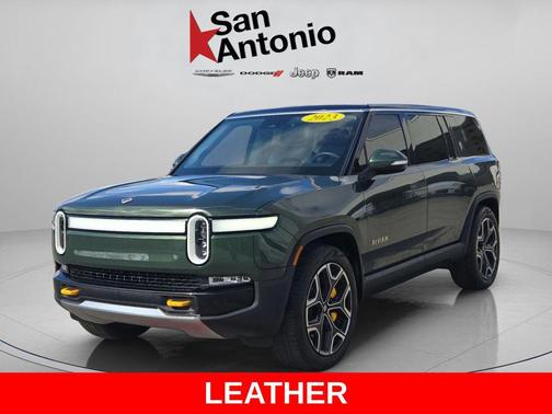 2023 Rivian R1S Adventure