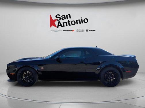 2023 Dodge Challenger R/T Scat Pack Widebody