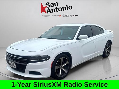 White Knuckle Clearcoat 2017 Dodge Charger SE