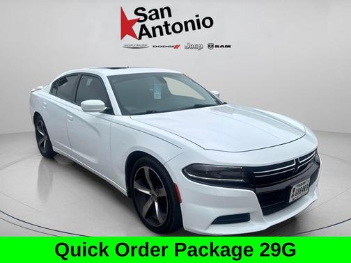White Knuckle Clearcoat 2017 Dodge Charger SE
