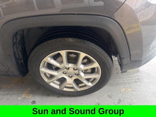 Granite Crystal Metallic Clearcoat 2022 Jeep Compass Latitude Lux