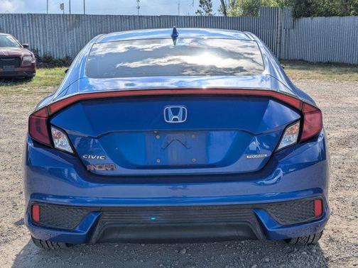 2017 Honda Civic Touring