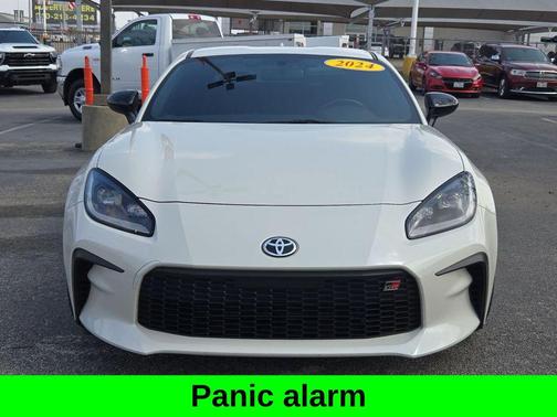 2024 Toyota GR86 Base