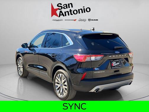 2022 Ford Escape Titanium