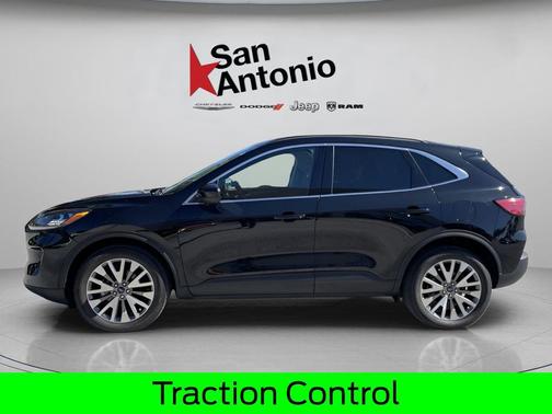 2022 Ford Escape Titanium