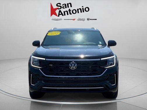 2024 Volkswagen Atlas Cross Sport 2.0T SEL Premium
