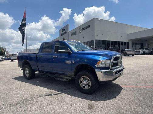 Blue Streak Pearlcoat 2016 RAM 2500 Tradesman