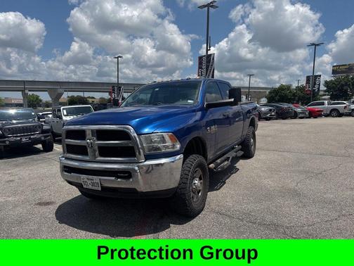 Blue Streak Pearlcoat 2016 RAM 2500 Tradesman