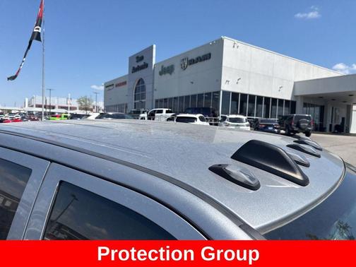 2022 RAM 2500 Tradesman Crew Cab 4x4 6'4' Box