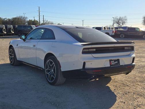2026 Dodge Charger R/T Scat Pack