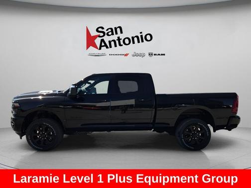 Diamond Black Crystal Pearlcoat 2026 RAM 2500 Laramie Crew Cab 4x4 6'4' Box