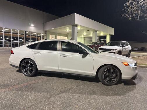 2023 Honda Accord Hybrid Sport