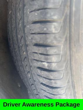 Radiant Silver Metallic 2017 Cadillac XT5 Luxury