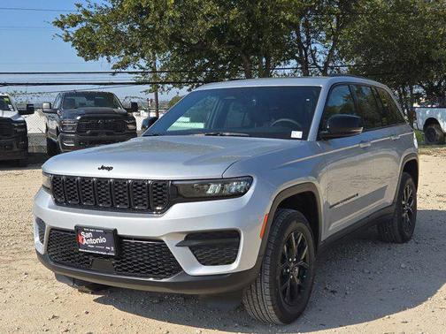 2025 Jeep Grand Cherokee Altitude