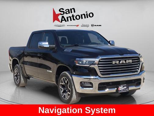 Diamond Black Crystal Pearlcoat 2026 RAM 1500 Laramie