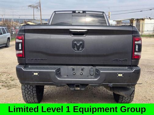 2021 RAM 3500 Limited Crew Cab 4x4 8' Box