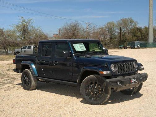 2025 Jeep Gladiator Nighthawk