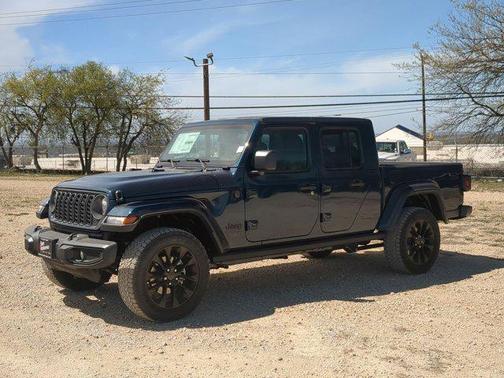 2025 Jeep Gladiator Nighthawk