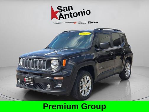Black Clearcoat 2023 Jeep Renegade Latitude