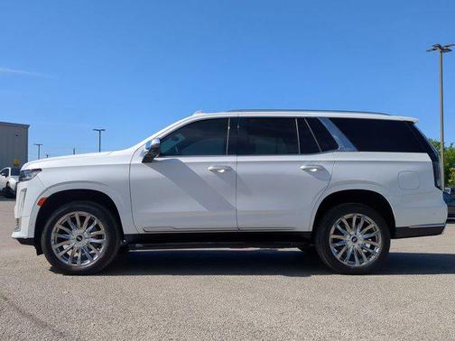 2022 Cadillac Escalade Premium Luxury